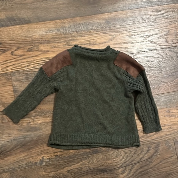 Starting out sweater size 18 months - Picture 3 of 4